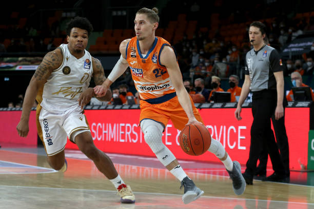 在等安切洛 在等安切洛