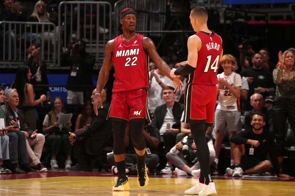 成绩单耀眼 成绩单耀眼